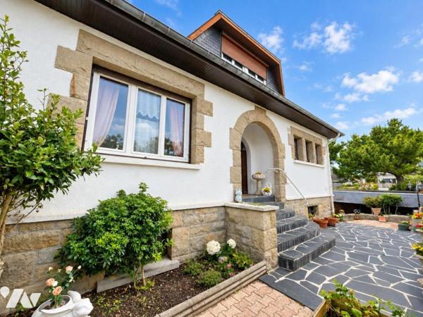 SAINT-MALO - Rothéneuf - Maison T6 de 171,15 m² - Terrain de 1 407 m² - Plage à pied