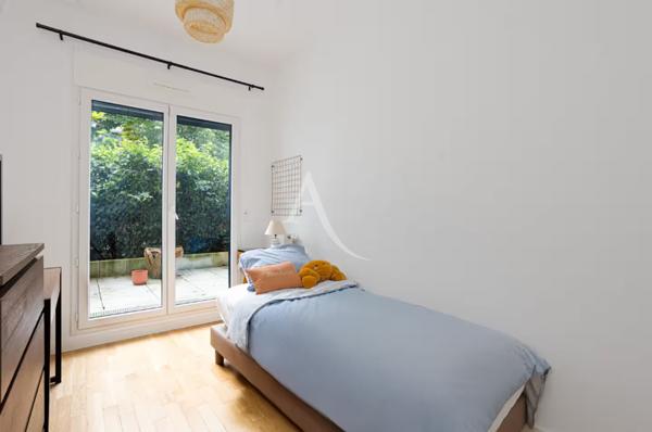 ÉLÉGANT 4PIECES DE 76M² AVEC 2 TERRASSES - CALME & RARE AUX PORTES DE PARIS