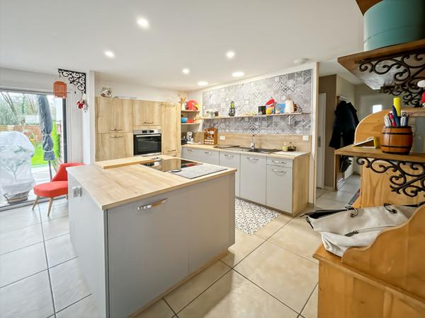 Maison 5 pièce(s) 155 m2