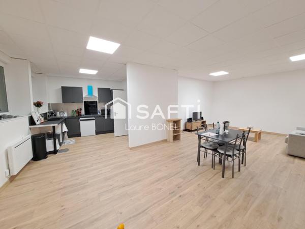 Immeuble de rapport à FAVIERES