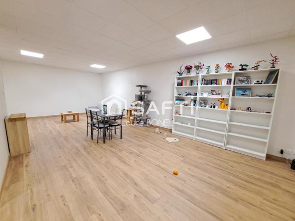 Immeuble de rapport à FAVIERES