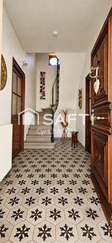 Maison familiale de caractère 5 pièces 160 m²  sur terrain piscinable