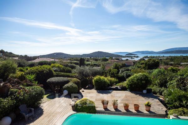 Villa vue mer panoramique, piscine à cinq minutes de la plage