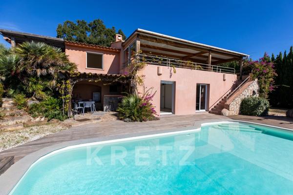 Villa vue mer panoramique, piscine à cinq minutes de la plage