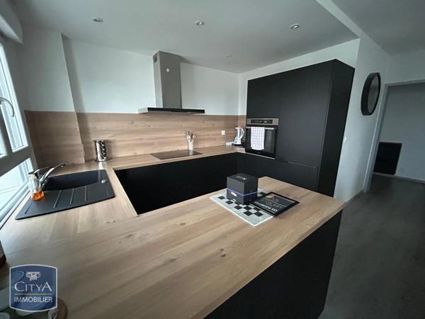 Appartement à louer 3 pièces 61.21m² Saint-Memmie (51470)