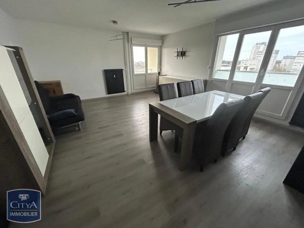 Appartement à louer 3 pièces 61.21m² Saint-Memmie (51470)
