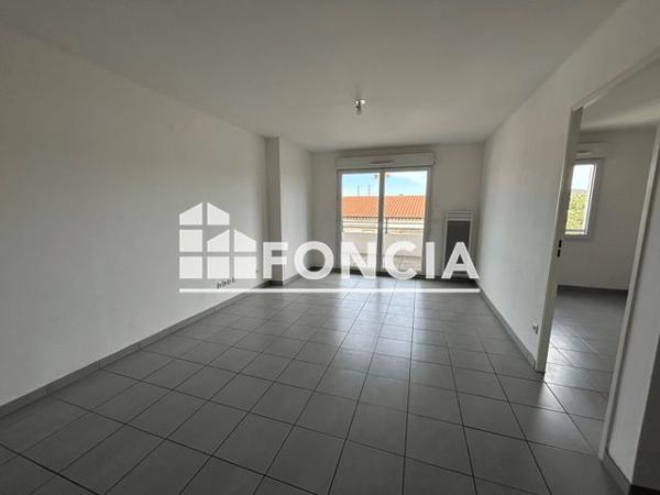 Location Appartement 3 pièces 64.18 m² - 180 RUE PARADIS Gardanne 13120