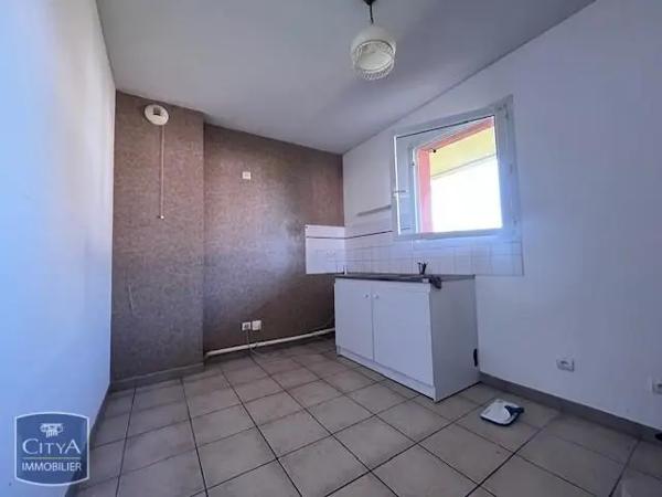 Appartement à louer 3 pièces 63.24m² Malemort (19360)
