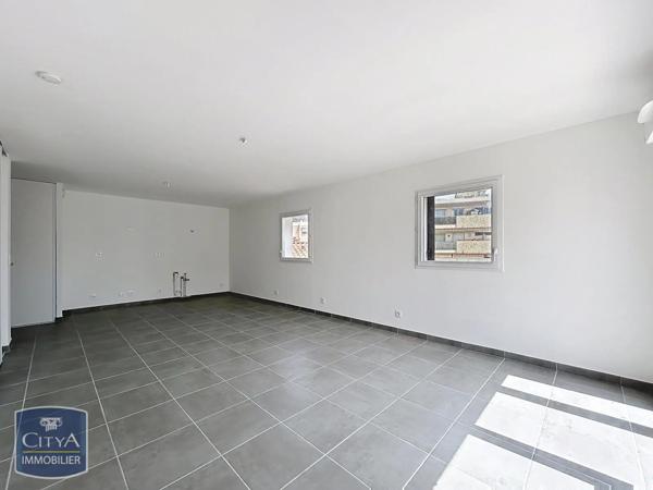 Appartement à vendre 2 pièces 55.63m² Le Cannet (06110)