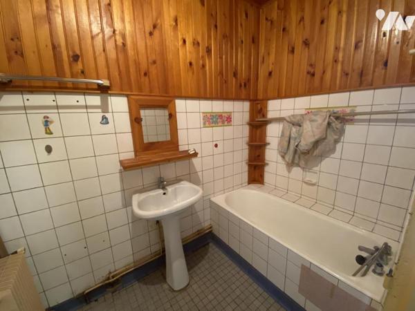 MAISON DE VILLAGE A CONFORTER