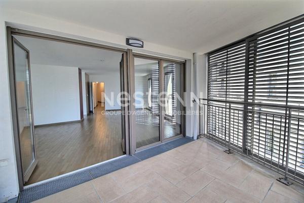 Appartement Massy 5 pièce(s) - ATLANTIS -Terrasse - séjour de 35m²