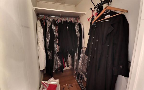 Appartement à vendre    2 pièces • 60 m2 Paris 19