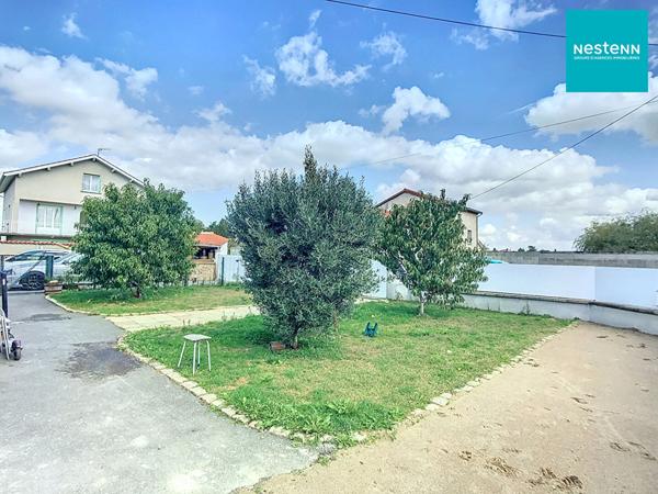 SAVIGNEUX (42600) - Maison familiale spacieuse (136m²) à deux pas du centre-ville ! Confort et luminosité garantis !