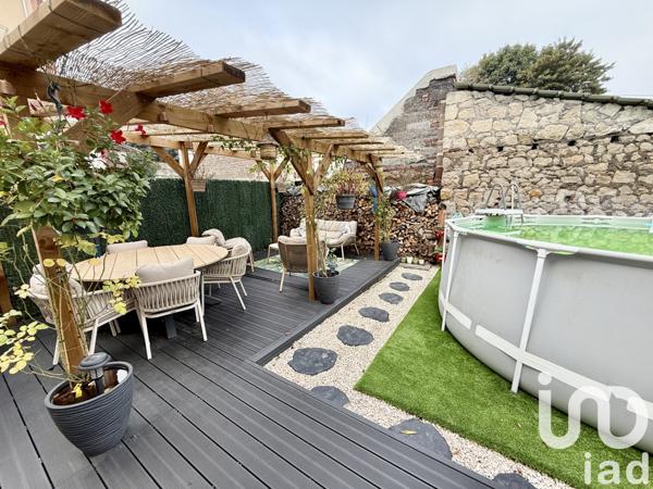 Maison à vendre 4 pièces 99 m² Le Chambon-Feugerolles