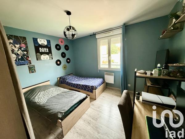 Maison à vendre 4 pièces 99 m² Le Chambon-Feugerolles