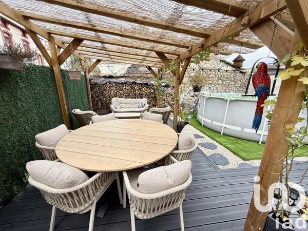 Maison à vendre 4 pièces 99 m² Le Chambon-Feugerolles