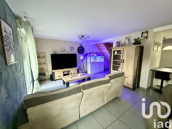 Maison à vendre 4 pièces 99 m² Le Chambon-Feugerolles