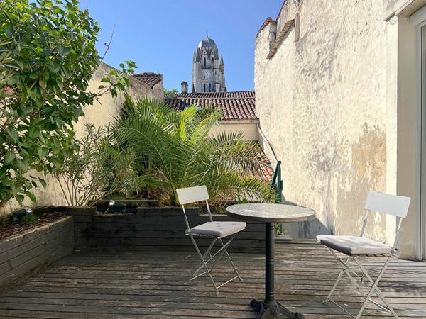 Appartement 9 pièces 342 m2