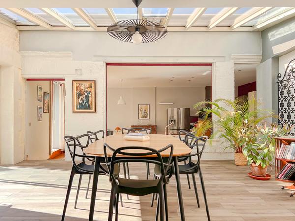 Appartement 9 pièces 342 m2