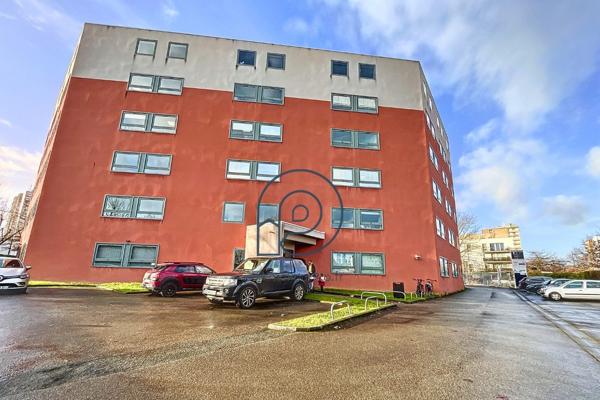 107 m2 de bureaux rénovés climatisés proche métro