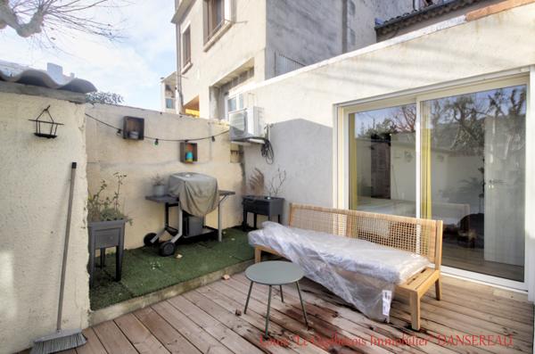 Marseille (13011) ** Trop tard proposition d'achat acceptée ** Plain Pied, Charmante maison T3 avec jardin au calme à La Pomme