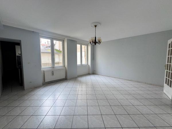 Location Appartement 3 pièces 76 m2 à Saint-Étienne