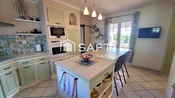 À 15 minutes de Saint-Gilles-Croix-de-Vie – Maison de campagne familiale de 175 m² avec beaux volumes et fort potentiel