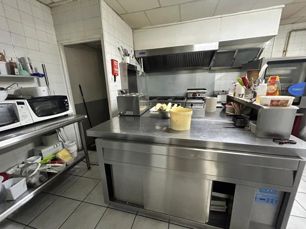 Vente                                                      Fonds de commerce
                        
                                                            à Saint-Dié-des-Vosges