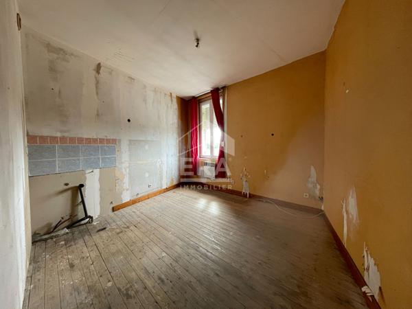 TERGNIER , MAISON À RENOVER