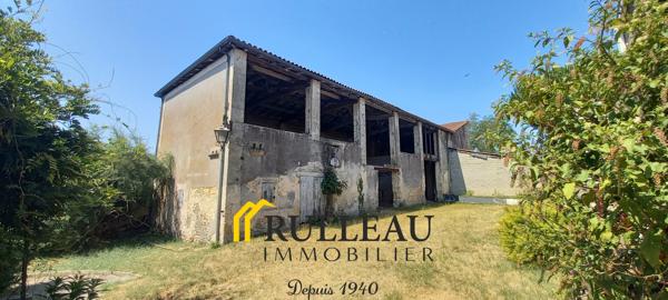 Ensemble immobilier 320 m² avec dépendances en centre-ville de Saint-Savin Détails des diagnostics énergétiques