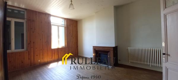 Ensemble immobilier 320 m² avec dépendances en centre-ville de Saint-Savin Détails des diagnostics énergétiques