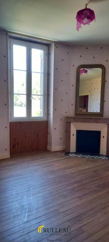 Ensemble immobilier 320 m² avec dépendances en centre-ville de Saint-Savin Détails des diagnostics énergétiques