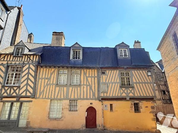 VENTE APPARTEMEN TYPE 2 RENNES CENTRE LES LICES