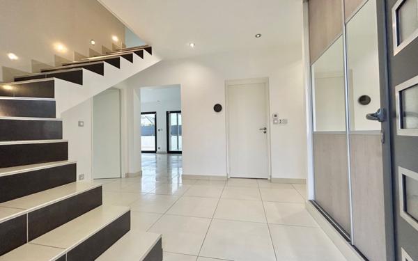 Maison à vendre    6 pièces •  Chevigny-Saint-Sauveur