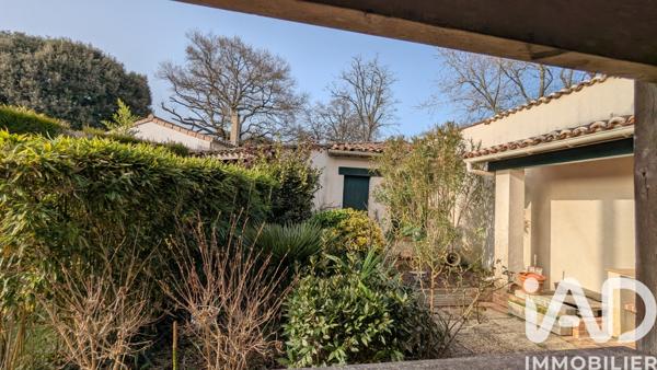 Maison à vendre 5 pièces 127 m² Saint-Palais-sur-Mer