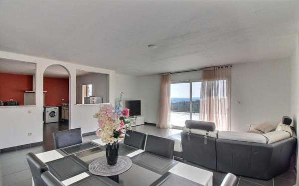 BRIVE - Malemort : Maison récente 290 m² avec 7 chambres  - Terrain 2 000 m²