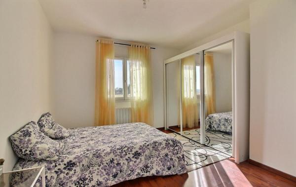 BRIVE - Malemort : Maison récente 290 m² avec 7 chambres  - Terrain 2 000 m²