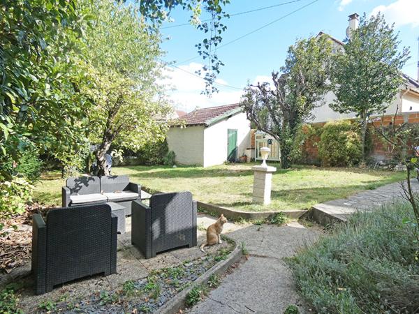 Maison Neuilly Sur Marne 4 pièce(s)