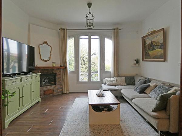 Maison Neuilly Sur Marne 4 pièce(s)