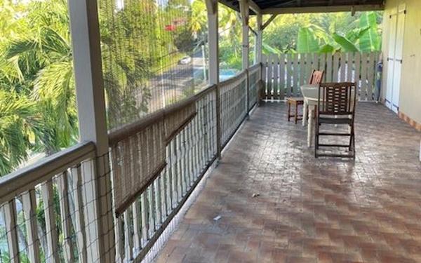 Maison à vendre    8 pièces • 151,71 m2 Le Gosier
