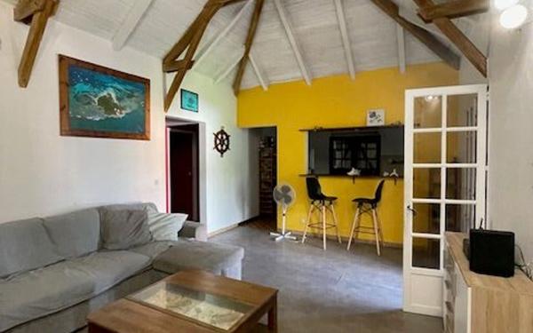 Maison à vendre    8 pièces • 151,71 m2 Le Gosier