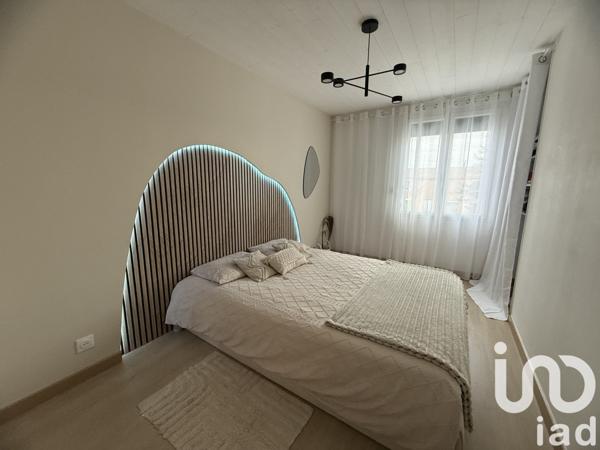Maison 5 pièces de 120 m² à Saint-Estève (66240)