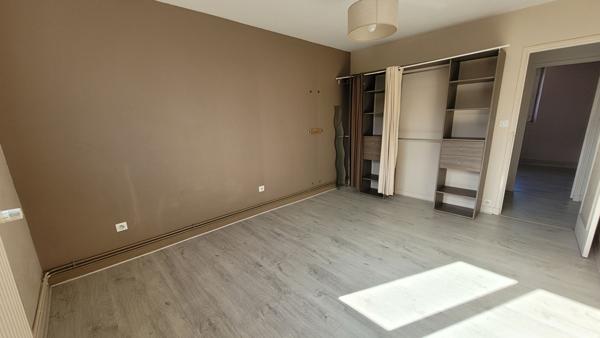 A LOUER Chartres Appartement 3 pièces proche gare