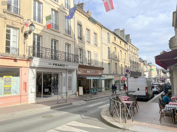 Appartement rénové à louer à Bayeux dans le Calvados (14400), ref : 14005//231   
CENTRE-VILLE