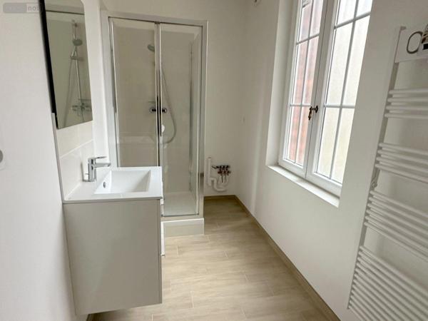 Appartement rénové à louer à Bayeux dans le Calvados (14400), ref : 14005//231   
CENTRE-VILLE