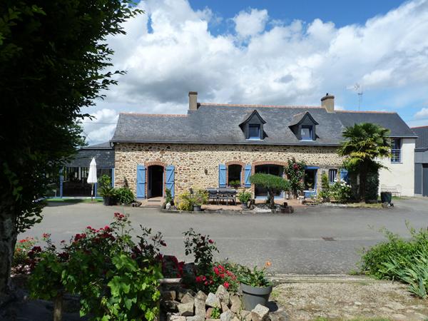 Fermette - 4 chambres - 1.2 HA , Cuille