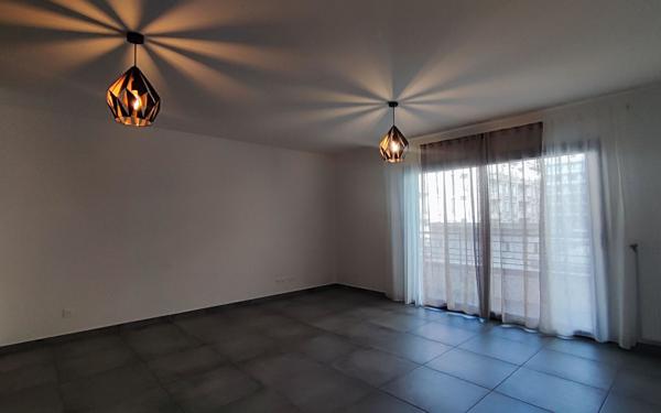 Appartement à louer    3 pièces •  Chambéry