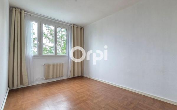 Appartement à vendre    3 pièces • 63,34 m2 Décines-Charpieu