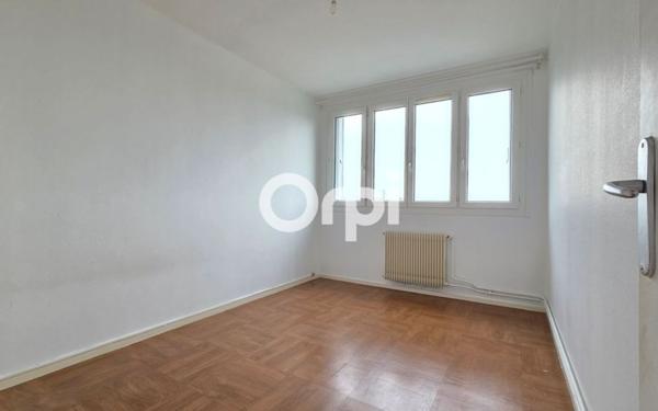 Appartement à vendre    3 pièces • 63,34 m2 Décines-Charpieu