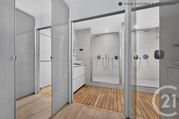 Appartement T2 à vendre  2 pièces - 73 m 2   PARIS  - 75014